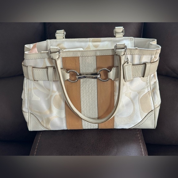Coach Elegant Cream and Tan Designer Tote Bag super clean inside. - Picture 1 of 7
